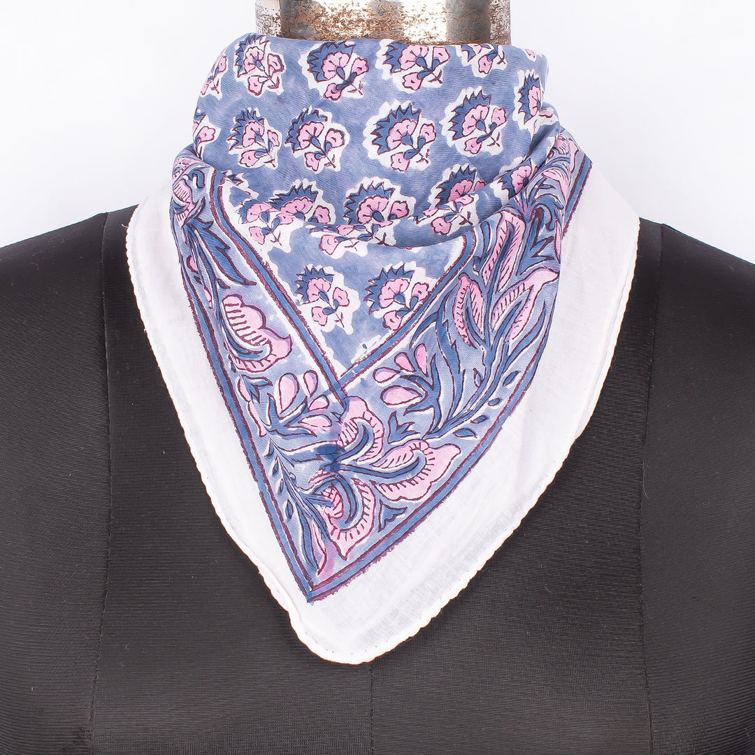 Stylish Soft Cotton Floral Bandana, Head Scarf Bandana, Reusable Cotton Bandanas in High Quality Material, Eco Friendly Bandanas