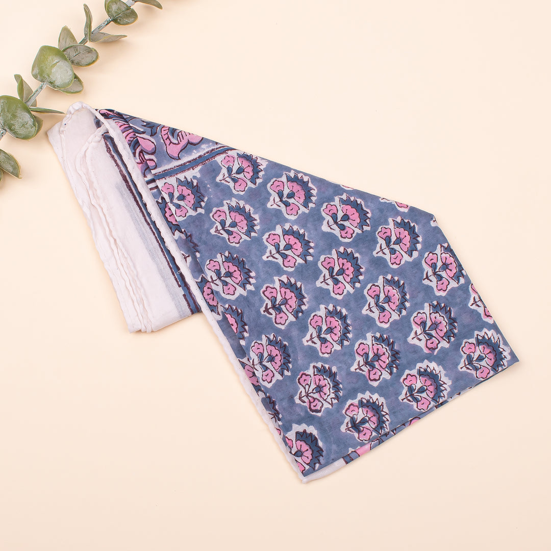 Stylish Soft Cotton Floral Bandana, Head Scarf Bandana, Reusable Cotton Bandanas in High Quality Material, Eco Friendly Bandanas