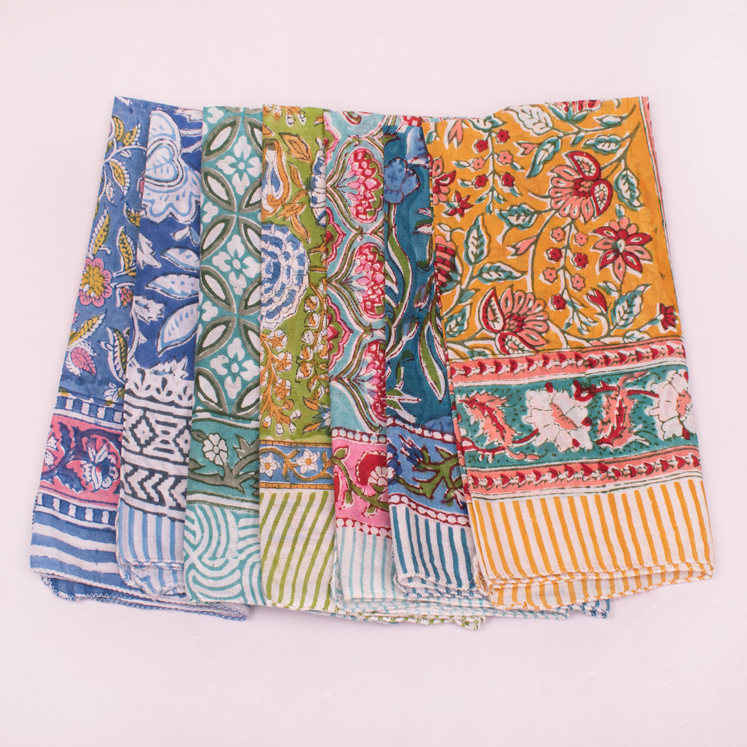 Boho Style Cotton Bandana – Lightweight Printed Headscarf for Travel, Casual & Daily Use - 7pcs