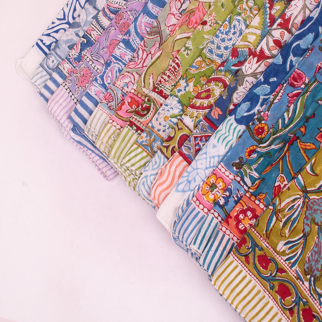 Versatile Cotton Bandana – Soft Printed Fabric for Hair Styling, Travel & Casual Outfits - 16pcs