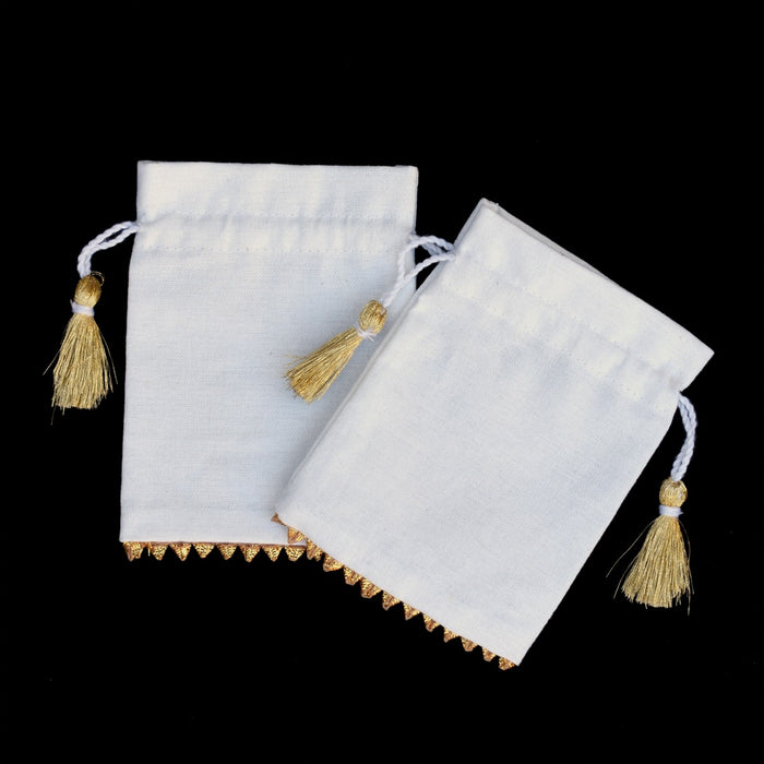 Designer Cotton Drawstring Favor White Jewelry Pouches At  Wholesale Price